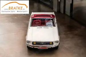 Ford Mustang Convertible V8 Automatik deutsche Restaurierung