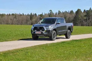 Toyota Hilux 2.8 4x4 Autom. DC Comfort NESTLE OFFROAD