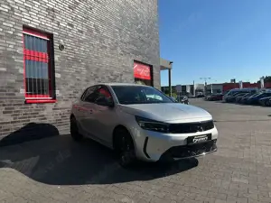 Opel Corsa GS 100PS *Allwetterreifen*Navi*Lagerwagen*