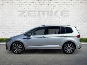 Volkswagen Touran 1.5 TSI DSG Highline R-Line BMT 7-Sitzer Start-Sto Bild 3
