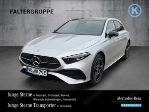 Mercedes-Benz A 250 A 250 e AMG+NIGHT+DISTR+PANO+360+SOUND+AMBI+MLED