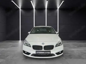 BMW 218 Advantage+NAVI+PDC+AUTOMATIK+KLIMA+KEYLESS GO Bild 2