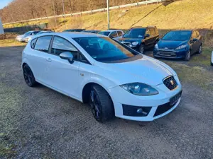 SEAT Leon FR Klima Sitzheizung Tempomat M+S