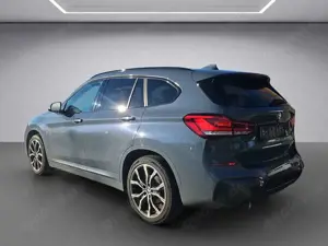 BMW X1 sDrive 18i Automatik M Sport AHK Bild 3
