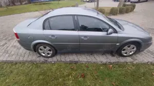 Opel Vectra Vectra C Lim. Elegance Klima/AHK abnehmbar Bild 3