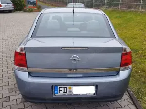 Opel Vectra Vectra C Lim. Elegance Klima/AHK abnehmbar Bild 4