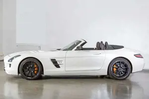 Mercedes-Benz SLS Roadster, Vollcarbon,Keramik Bremse, B+O