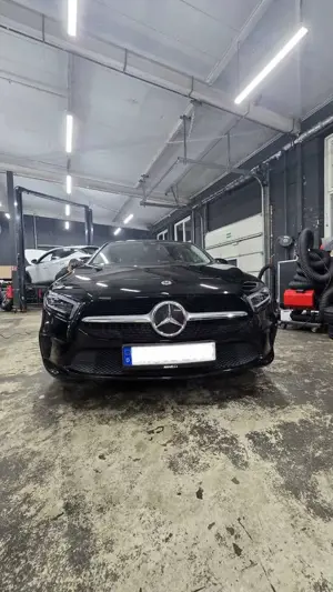 Mercedes-Benz A 250 7G-DCT