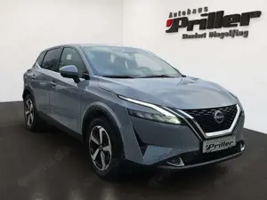 Nissan Qashqai 1.3 DIG-T N-Connecta/NAVI/LED/Apple/AHK Bild 2