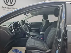Kia Ceed SW / cee'd SW 1,0 Vision Komfort Klimaaut Navi SHZ Kamera PDC Bild 5