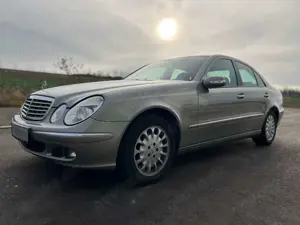 Mercedes-Benz E 220 E 220 CDI (211.006)