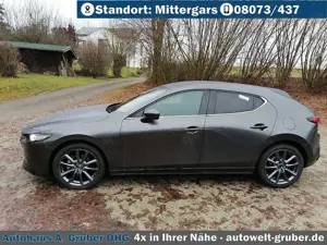 Mazda 3 2.5L e-SKYACTIV G 140ps Automatik Center + Design- Bild 4