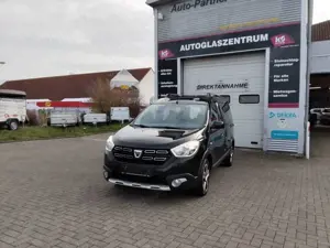 Dacia Dokker 1.2 TCe Stepway Celebration/1.Hnd./Navi/PDC/SHZG Bild 3