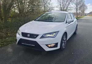 SEAT Leon FR SPORT+ZAHNRIEMEN+CHECKHEFT+LED+SH+USB+NAVI