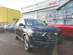 SWM G01 SWM G01A*Automatik*Panorama*Leder*Klima uvm.