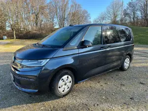 Volkswagen T7 Multivan Multivan 2.0 TDI SCR KÜ 7-Sitze Vis a Vis Life