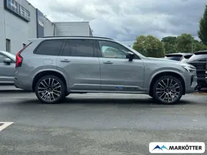 Volvo XC90 T8 AWD Plus Dark Plug-In Hybrid 7-Sitzer Bild 4