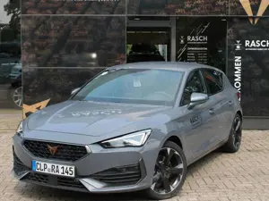CUPRA Leon 1.4 e-Hybrid DSG+RFK+SPURW+ACC+DCC+NAVI+SHZ