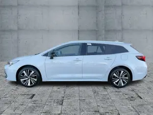 Toyota Corolla 1,8-l TS Teamplayer + Technik-Paket Bild 4