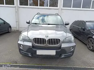 BMW X5 X5 4.8i E70 Kraftpaket mit gehobener Ausstattung