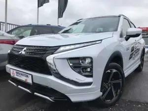Mitsubishi Eclipse Cross Plug-In Hybrid Top Leder Pano Head-Up