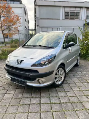 Peugeot 1007 Premium