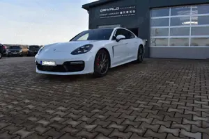 Porsche Panamera GTS  PDCC/PTV-PLUS/21"