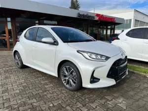 Toyota Yaris 1.5 Hybrid Style / Infotainment-Paket: Bild 5
