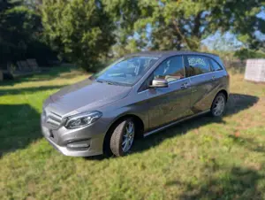 Mercedes-Benz B 200 B 200 7G-DCT Edition B