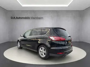 Ford S-Max S-MAX Titanium°Automatik°Navi°SHZ°Totwinke Bild 5