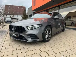 Mercedes-Benz A 180 d AMG DCT*Panorama*LED*Kamera*Carplay*