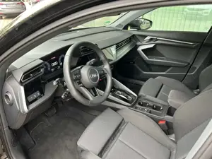 Audi A3 Sportback 35 TFSI LED, GRA, SHZ, RearView, Virtua Bild 5