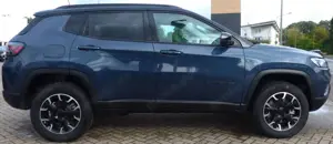 Jeep Compass 1.3l T4-PHEV  High Upland 4WD Bild 4