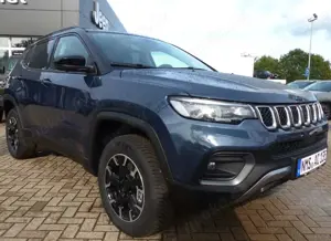 Jeep Compass 1.3l T4-PHEV  High Upland 4WD Bild 3