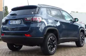 Jeep Compass 1.3l T4-PHEV  High Upland 4WD Bild 5