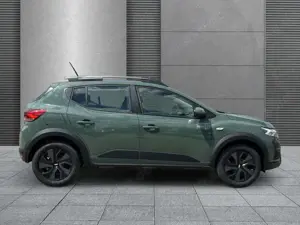 Dacia Sandero Stepway TCe 90 Expression+LED+SHZ+PDC Bild 2