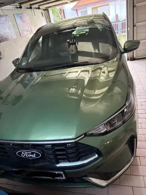 Ford Kuga 1.5 EcoBoost ST-LINE X mit Ford-Garantie