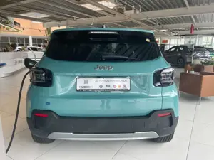 Jeep Avenger Electric Altitude - 17''+NAVI+LED+PDC+RFK+SHZ Bild 5