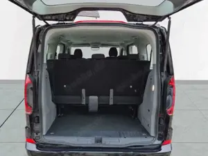 Volkswagen T7 Caravelle *Life* 2.0 TDi Automatic *LED*Navi*AHK* Bild 4
