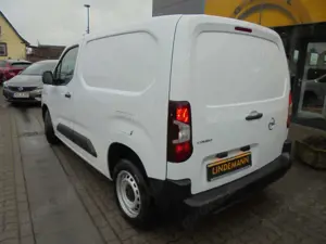 Opel Combo 1.5  D Cargo Edition AKTIONSPREIS Bild 3