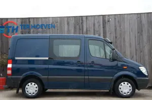 Mercedes-Benz Sprinter 213 CDi L1H1 Rollstuhllift Tempom. 95KW Bild 4