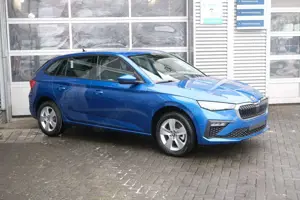 Skoda Scala 1.0 TSI DSG Selection AHK Kamera LED App-Navi S... Bild 3