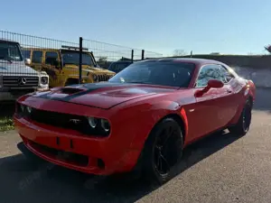 Dodge Challenger R/T 6.4  Scat Pack Widebody / LED Bild 3
