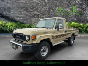Toyota Land Cruiser GDJ 79 SC 2,8-Diesel Aut. DX SOFORT