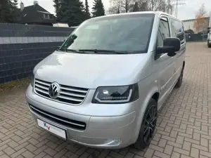 Volkswagen T5 Transporter Bus Multivan Comfortline