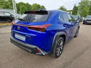 Lexus UX 300h F SPORT Navi Digitales Cockpit LED Blendfreies Fer Bild 5