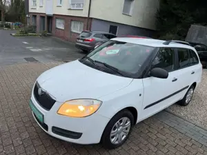 Skoda Fabia Combi Cool Edition*TÜV NEU*1 HAND*KLIMA*