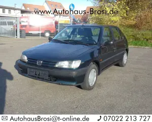 Peugeot 306
