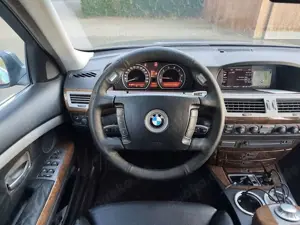 BMW 735 735i tüv 9.27