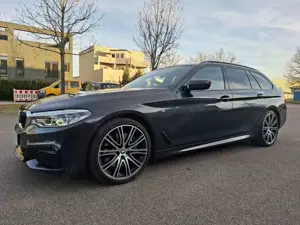 BMW 540 5 Touring d xDrive M Sport-Voll-Aussattung